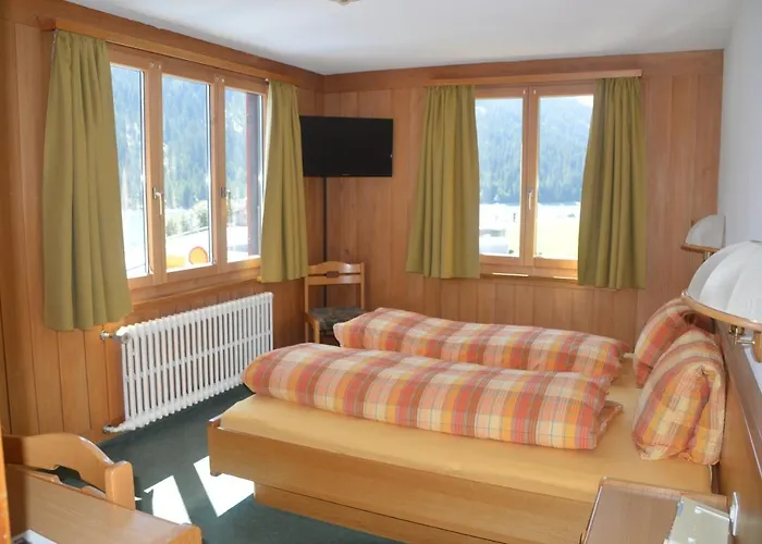 Seeblick Otel Sufers